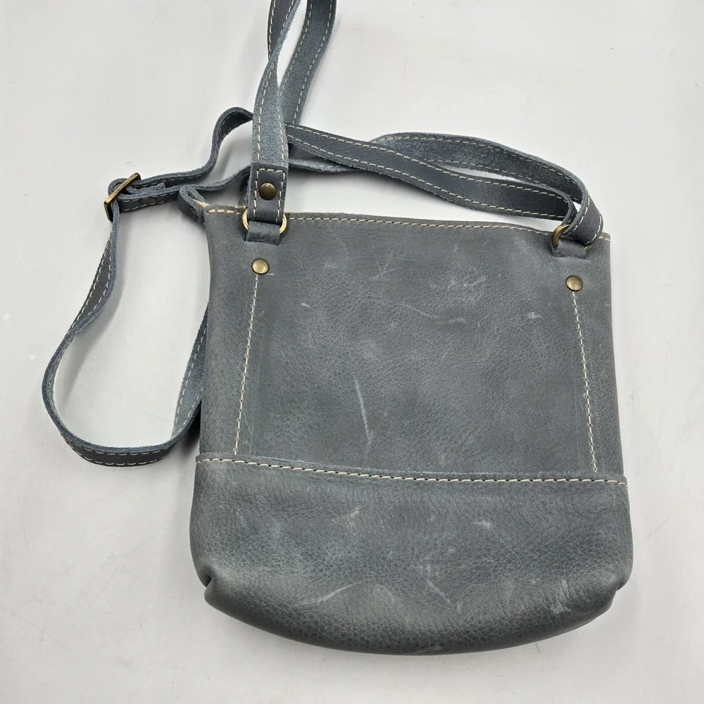 Portland Leather Goods Festival Bag Crossbody Light Blue Zip Top Inside Pocket